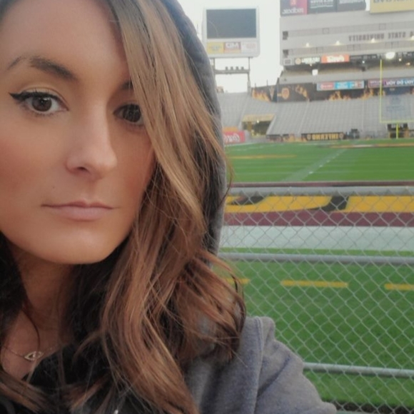 Meet your Posher, Rae - Picture 5 of 16